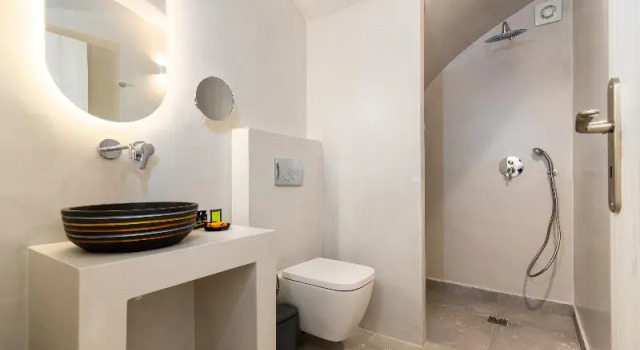 Люкс с 2 комнатами с балконом SERAPIAS SUITES