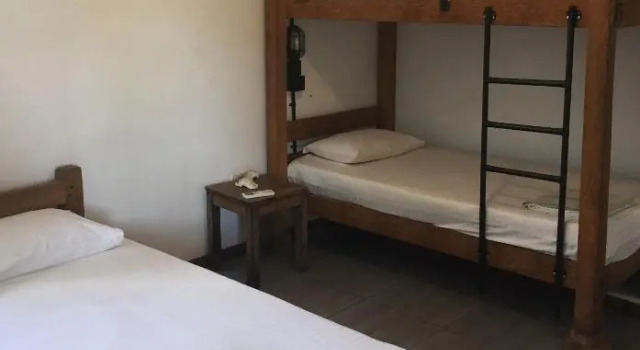The Slow Leopard, Prenota Hotel Masaki Dar es Salaam