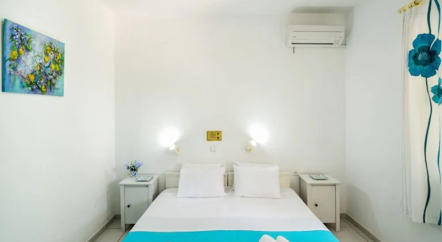 Marika Studios & Apartments