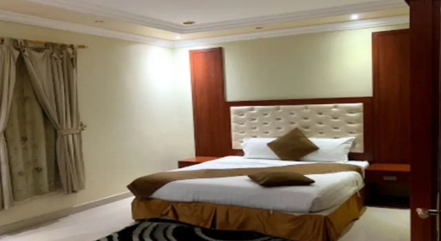 Beauty Ryan, Book Hotel Jizan Jizan