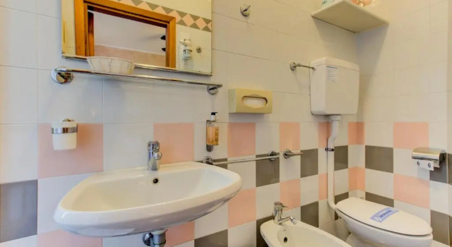 Трёхместный номер Standard с балконом Hotel Verona