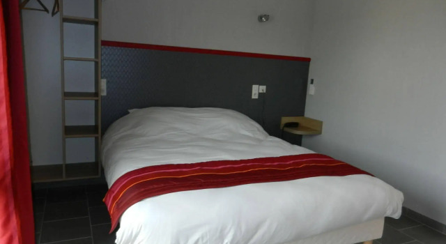 The Originals City, Hôtel Albizia