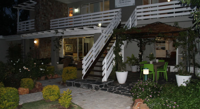 Port Elizabeth Guest House, Забронировать Гостевой дом Порт-Элизабет 