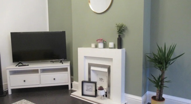 Spacious and Modern House in Derby, England, Забронировать Отель Дерби Дербишир