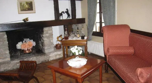 Hôtel Les Crapouilles, Varaa Hotelli  