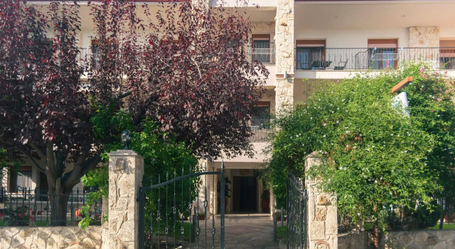 Maltinas House, Забронировать Отель  
