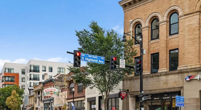 Kasa Accessible Studio in the Heart of Steel City The Maverick, Foglalás Apartman Pittsburgh Pennsylvania