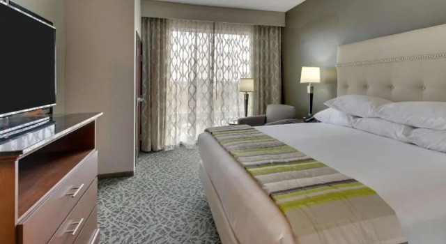 Люкс Drury Inn & Suites Columbus Polaris