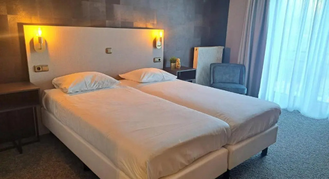 Трёхместный номер Comfort Parkhotel Horst - Venlo