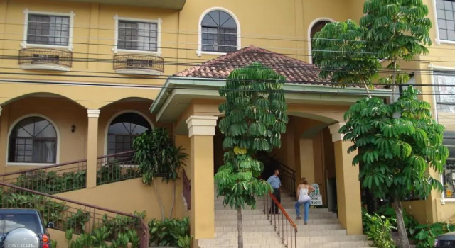 Apart Hotel La Cordillera, Book Condo Hotel Hotels in Cortés with Parking, Parking