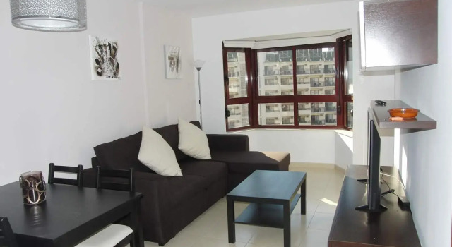 Torremar Benidorm Infinity 9, Забронировать Отель Бенидорм Коста-Бланка, рядом с Концертный зал Бенидорм Палас