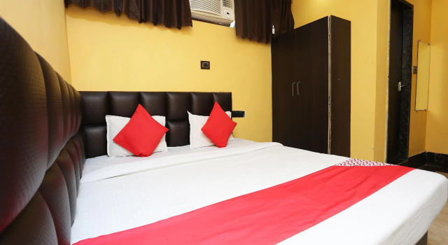 OYO 40079 The paradise Hotel