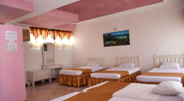 Пятиместный номер Standard Marine View Hotel