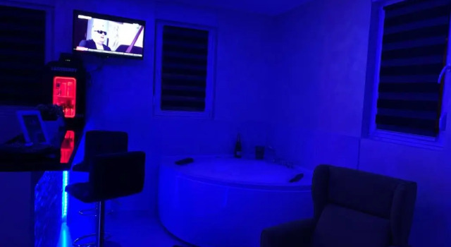 Apartmani Venera, Забронировать Отель Отели Чукарица с парковкой, Парковка