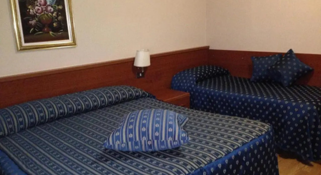 Трёхместный номер Standard Hotel Fenicia