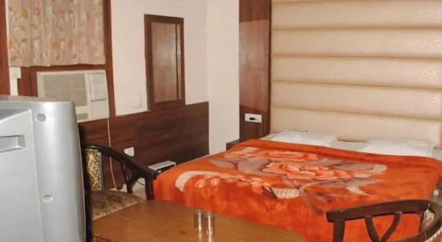 Hotel Baba Continental