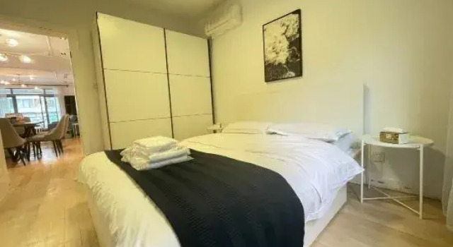 Люкс с 3 комнатами Shude Fang Homestay (Lujiabang Road)