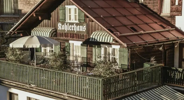 Almhütte & Skihütte Kohlerhaus, Varaa Hotelli Stuben Tiroli
