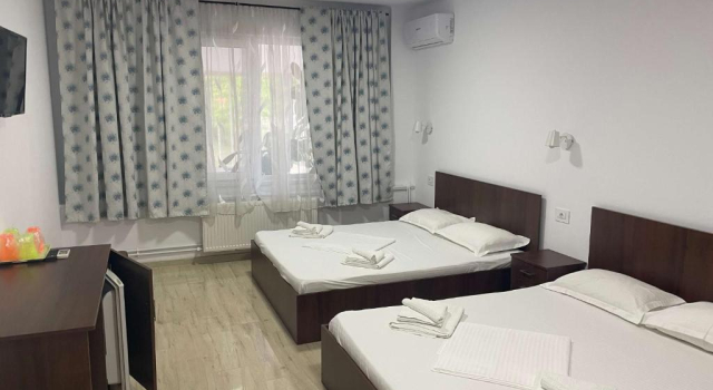 Четырёхместный номер Standard Vila Regal Mamaia