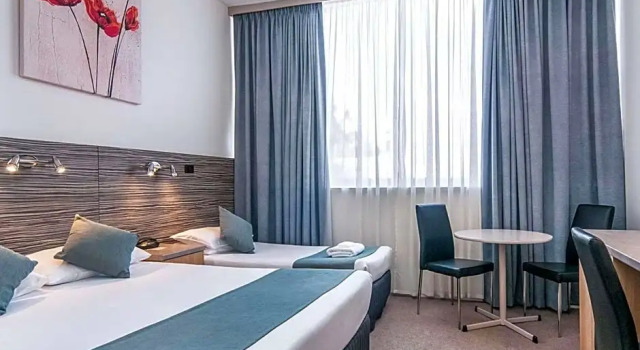 Двухместный номер Executive Comfort Inn Regal Park