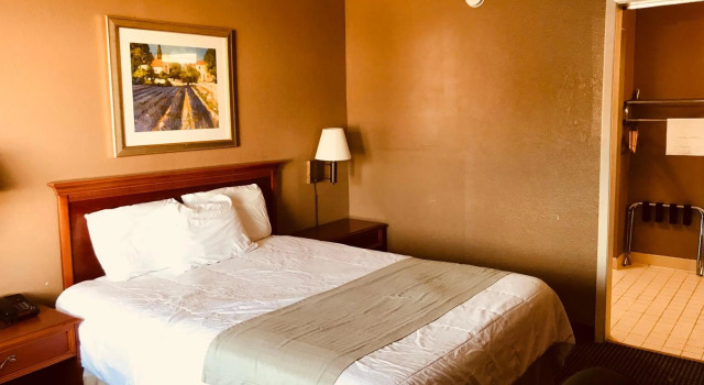 Americas Best Value Inn Laredo