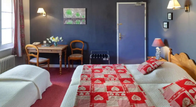 Logis Auberge le centre poitou, Забронировать Хостел Куломбье Вьен