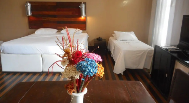 Трёхместный номер Comfort с балконом Hotel Portas da Amazônia