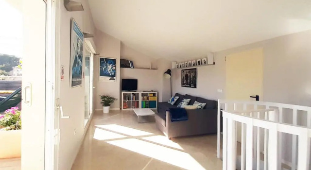Isla de Altea Beach Luxury House, Забронировать Отель Альтеа Коста-Бланка, рядом с Русская православная церковь Св. Архангела Михаила в Альтее