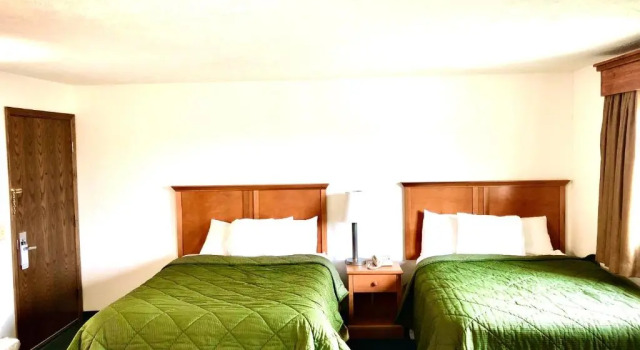 Люкс Americas Best Value Inn - Mitchell