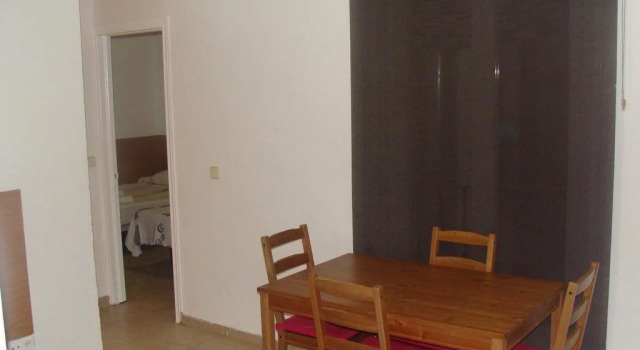 Hostal Oliver, Забронировать Отель центр города Мадрид, рядом с Дворец маркиза Саламанка