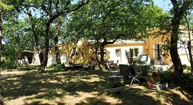 La Cheneraie, Rezervasyon Otel Vezenobres oteller ve konaklama yerleri, Otel