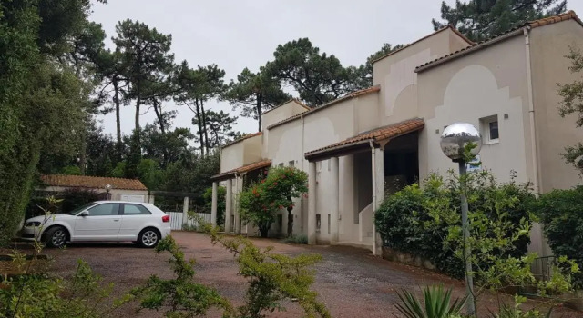 Bel appartement à 100m de la plage dans les pins Aperçu mer, wifi