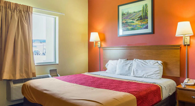 Номер Standard Econo Lodge Inn & Suites Pritchard Road North Little Rock