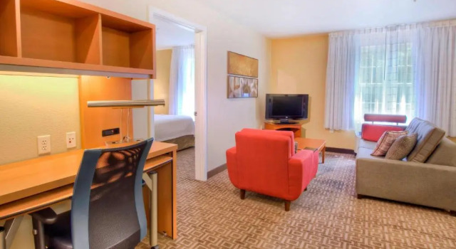 Двухместный люкс c 1 комнатой TownePlace Suites by Marriott Raleigh Cary-Weston Parkway