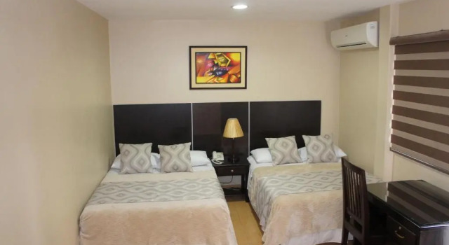 Люкс Superior Urdesa Suites Hotel