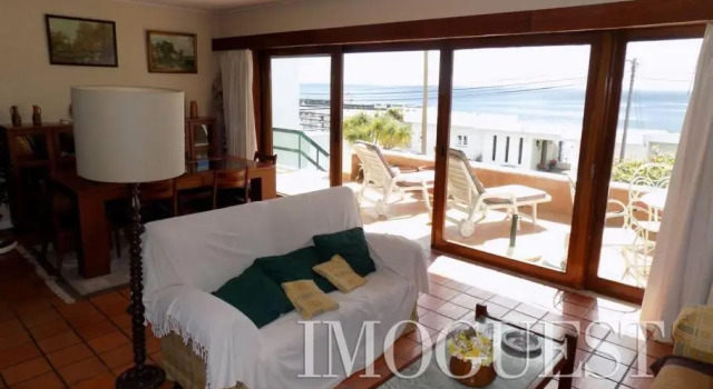 Коттедж Balcony to the sea house