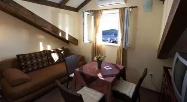 Magic Apartment
