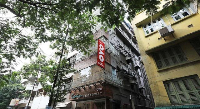 Capital O 9125 Casa Broadway, Varaa Hotelli Hotellit West Bengal aamiaisella, Aamiainen