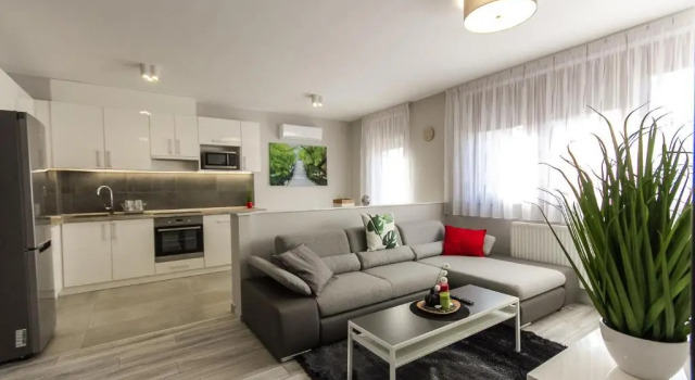 Grey Suites Pécs, Varaa Hotelli Pécs Baranya