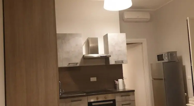 Студия Business Michelangelo Appartamenti con parcheggio gratuito self check in WI FI GRATUITO MODERNO ARIA CONDIZIONATA NUOVA GESTIONE