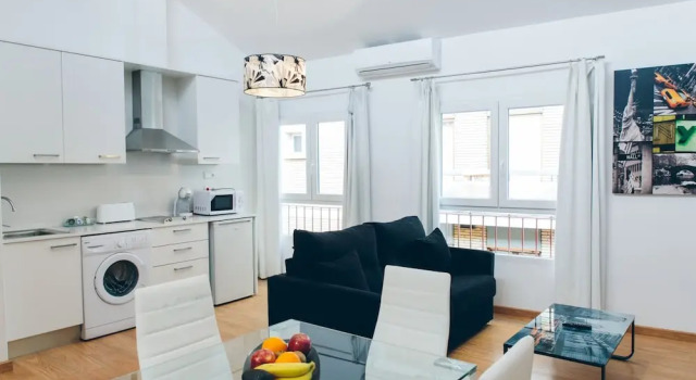 The Lucky Flats - Artilleros, Забронировать Апартаменты/квартира Аликанте Памплона, рядом с Central Market of Alicante