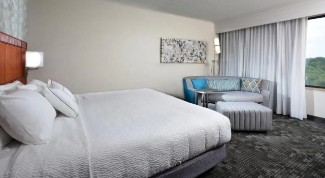 Номер Standard Courtyard Danville