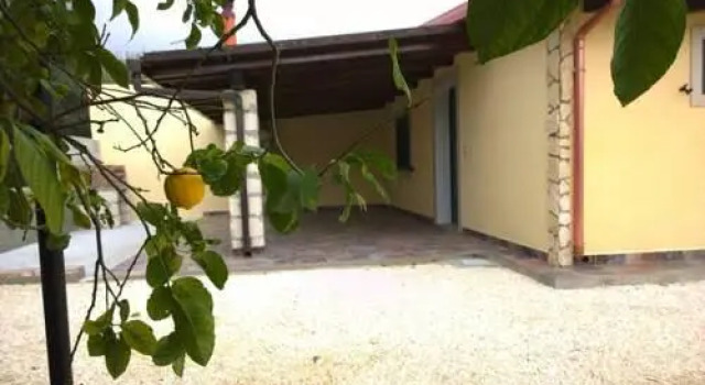 Villa Re Falare - Casa Vacanze, Забронировать Вилла Виллы Авола, Вилла