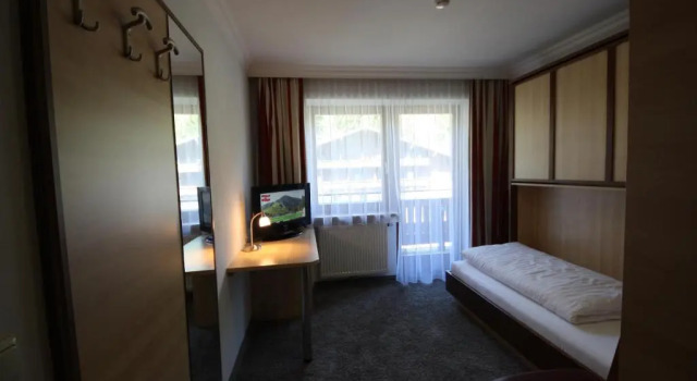 Номер Standard Hotel Sommerer - Hike & Bike in Saalbach, Joker Card inkl
