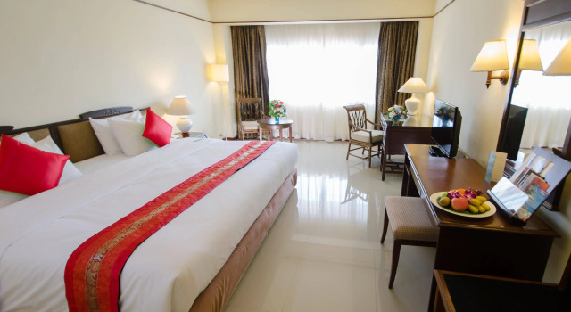 Mercure Chiang Mai, Забронировать Отель Отели Чиангмай с завтраком, рядом с Wat Koo Tao, Завтраки