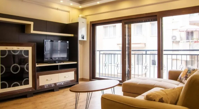 Cozy and Central Apartment near Shore and Trendy Attractions in Karsiyaka, Izmir, Rezerwuj Apartament Karsiyaka Izmir