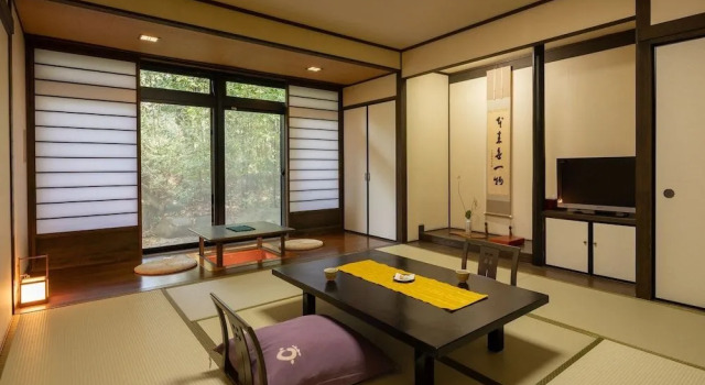 Shefs, Rezerwuj Hotel Hotele w Chugoku z parkingiem, Parking