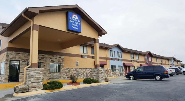 Americas Best Value Inn & Suites Harrisonville, Boek Mini-hotel Hotels in Missouri met zwembad, Zwembad