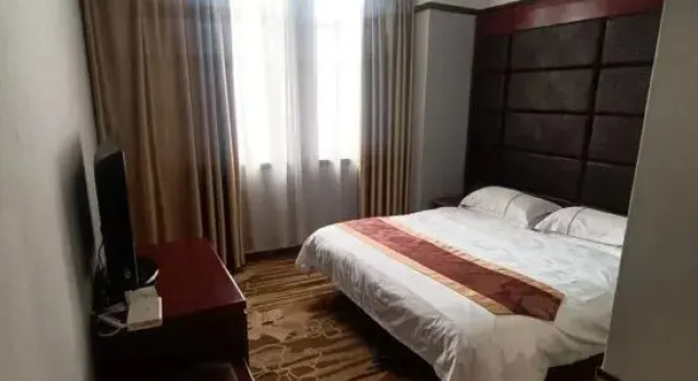 Люкс Business Pucheng Jinghai Hyatt Hotel