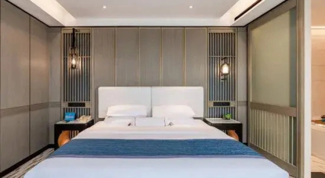 Номер Deluxe Xiongchu International Hotel